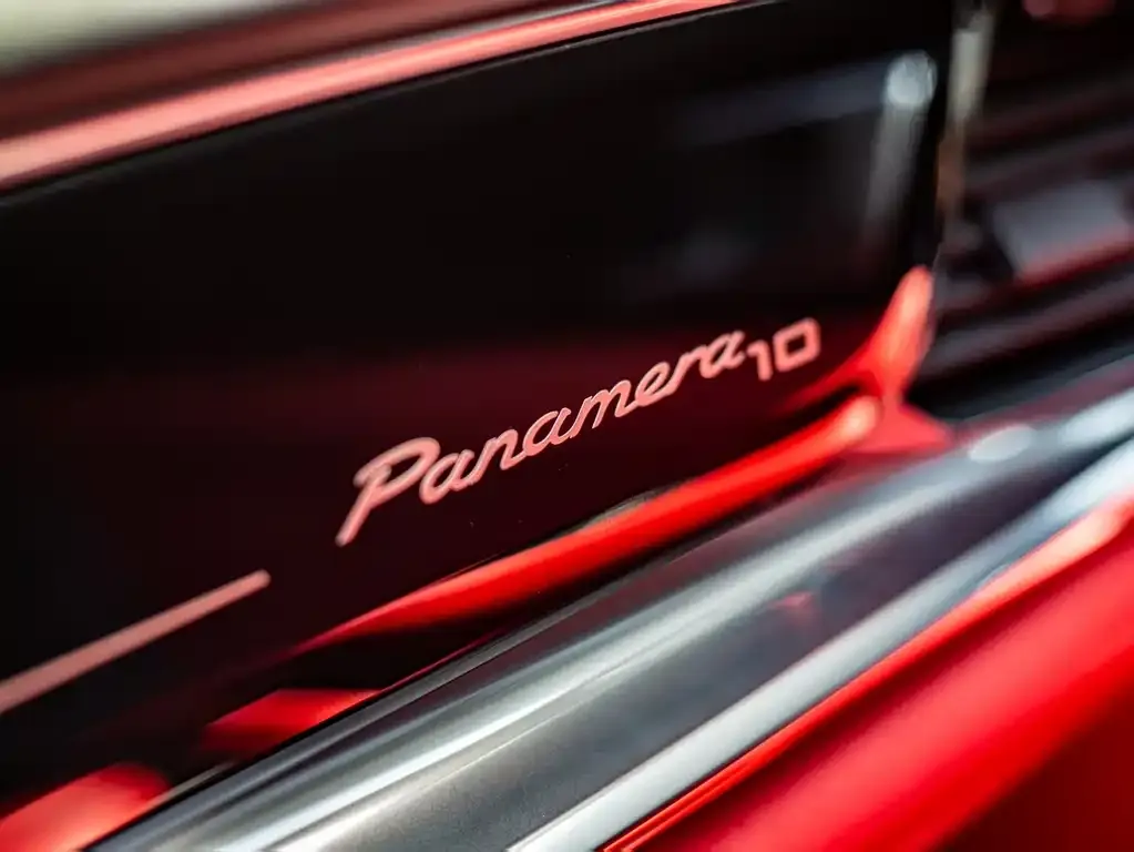 Porsche Panamera — фото 10