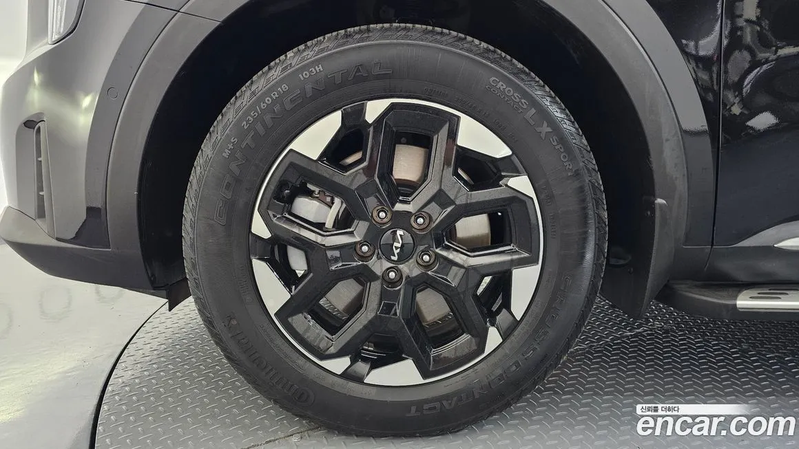 Kia Sorento — фото 10