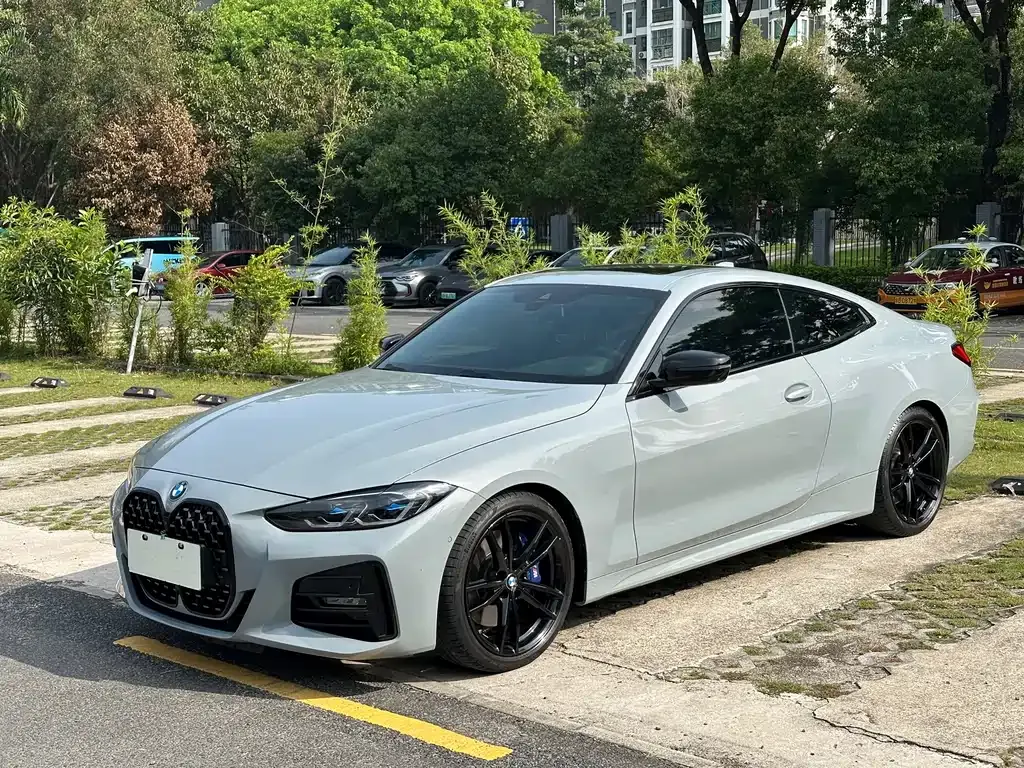 BMW 4 Series 2023 из CN, фото 1