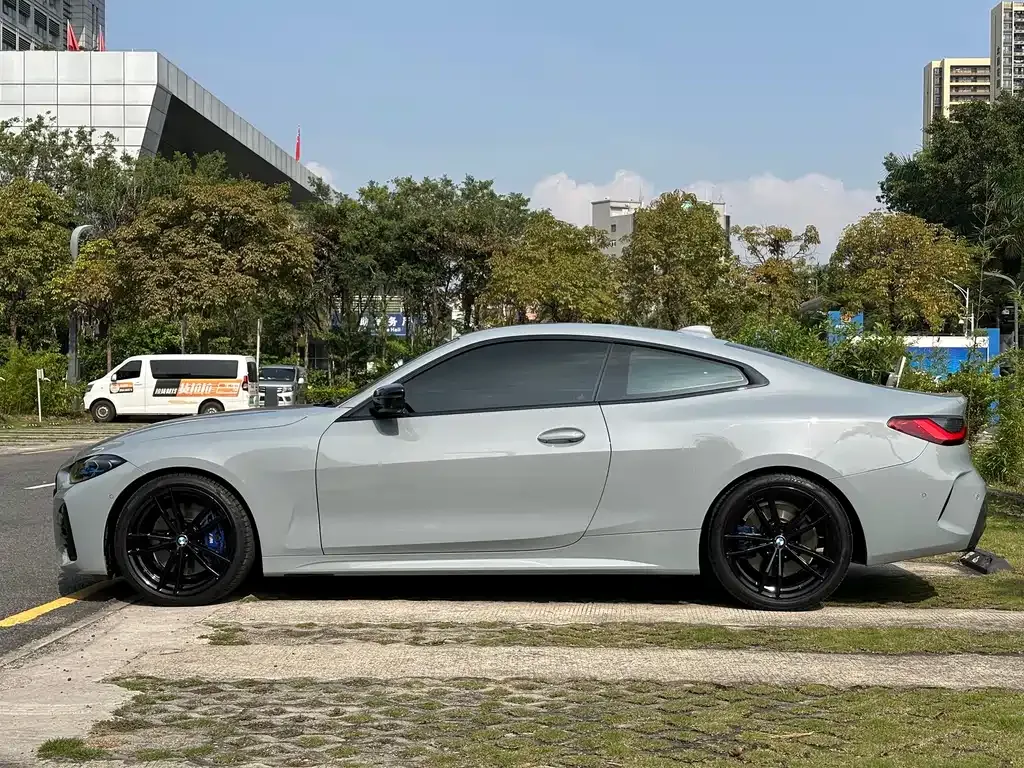 BMW 4 Series 2023 из CN, фото 9
