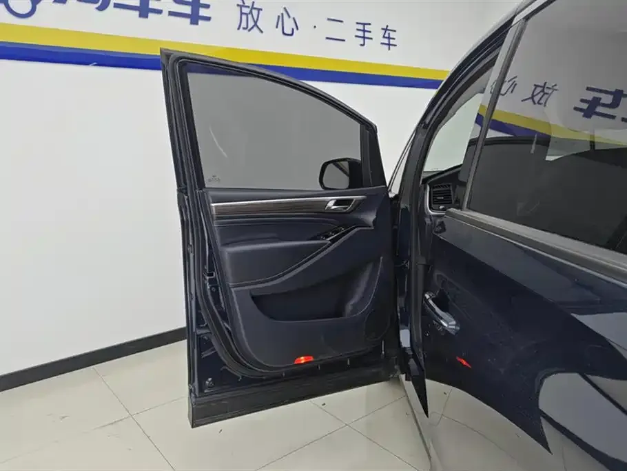 GAC Motor Trumpchi M8 — фото 5