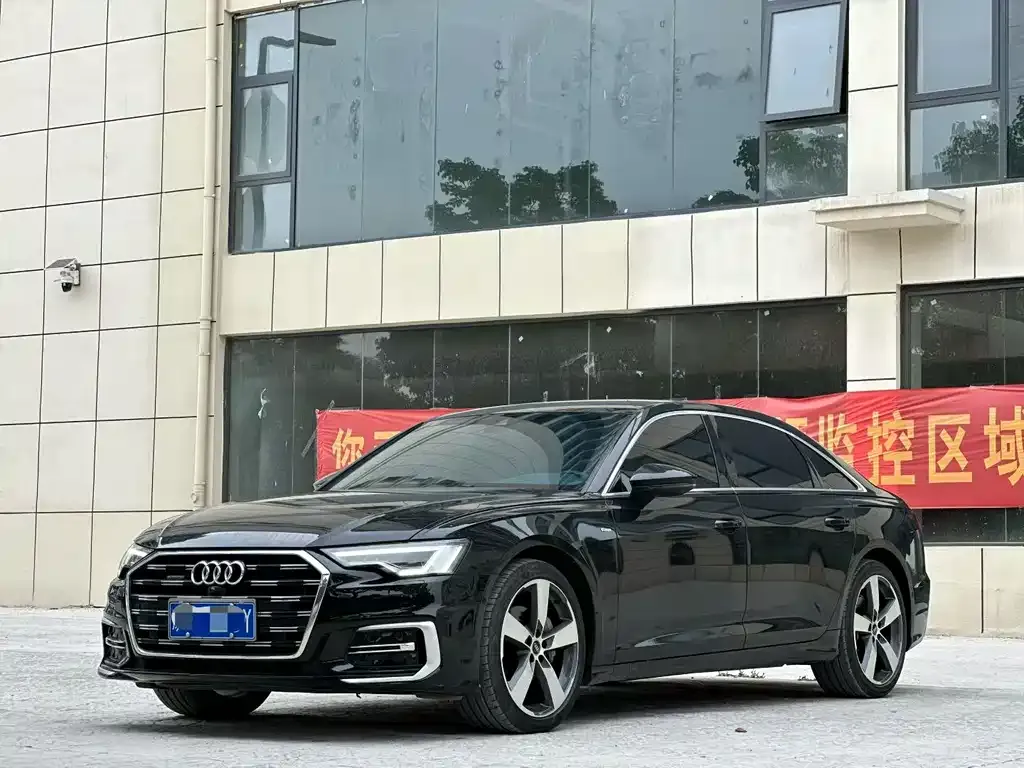 Audi A6L 2022 из CN, фото 1