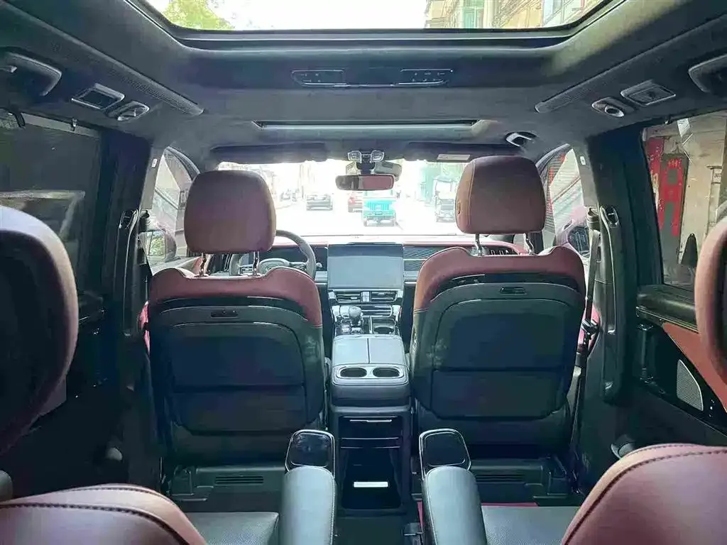 GAC Motor Trumpchi M8 — фото 2