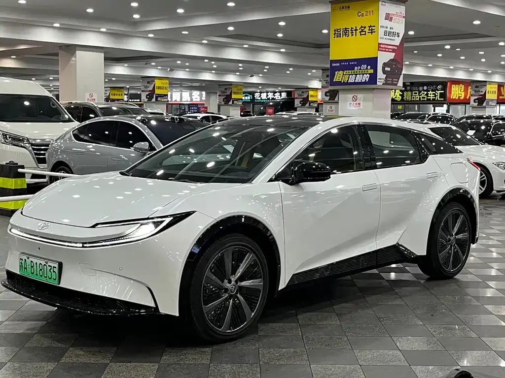 Toyota bZ5
