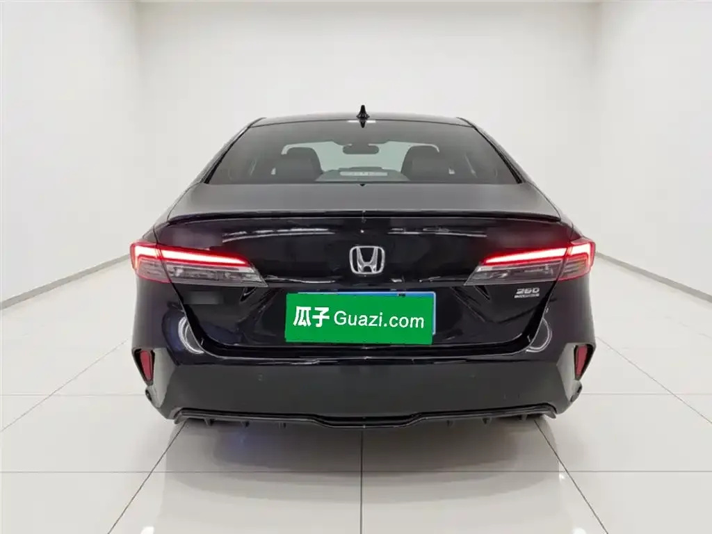 Honda Inspire — фото 6