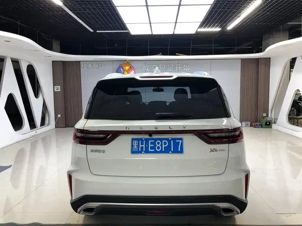 Geely Vision X6 — фото 7