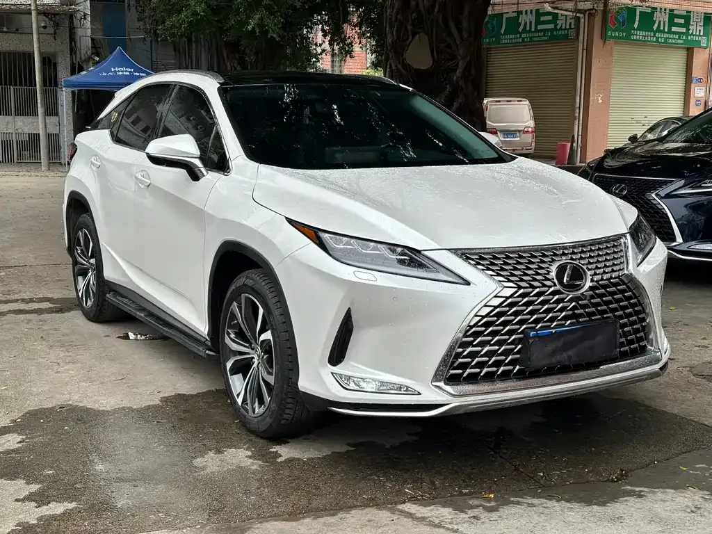 Lexus RX — фото 9