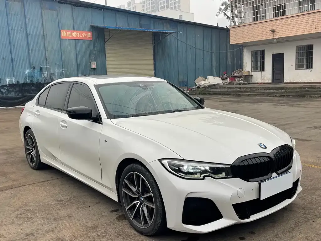 BMW 3 Series 2021 из CN, фото 9