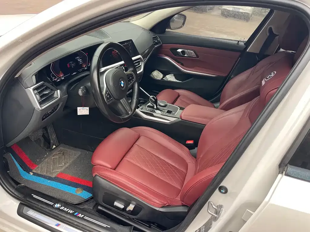 BMW 3 Series 2021 из CN, фото 6