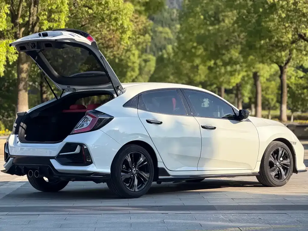 Honda Civic — фото 9