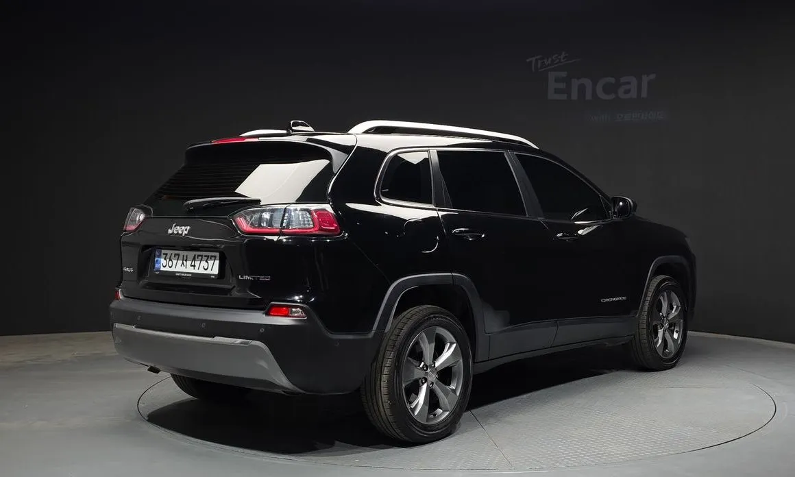 Jeep Cherokee 2021 из KR, фото 5