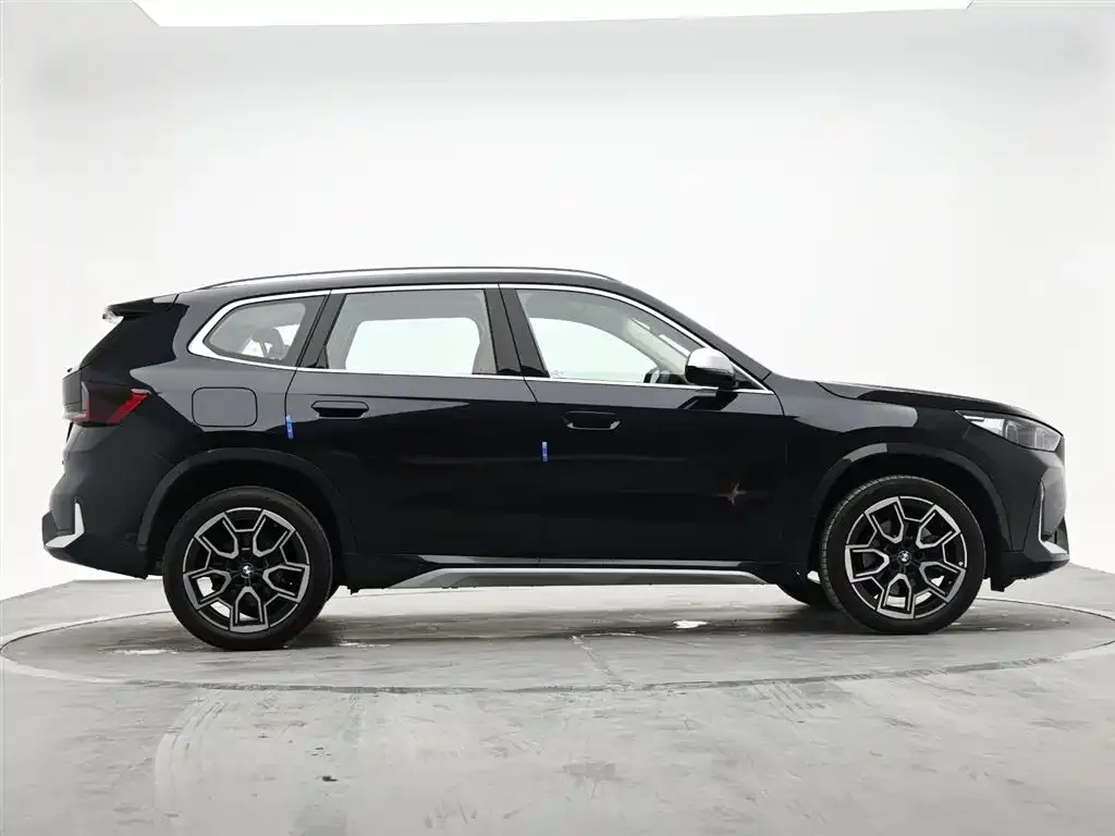 BMW X1 2025 из CN, фото 8