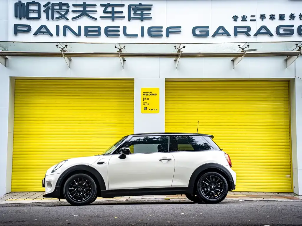 MINI Cooper (3-door) 2021 из CN, фото 2