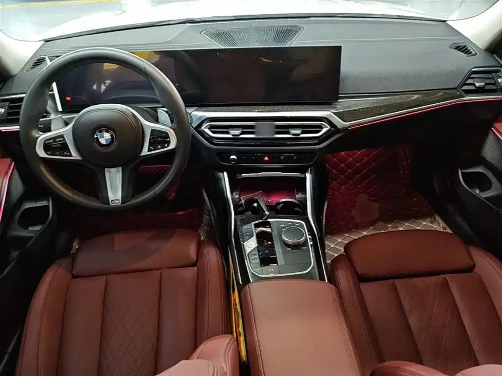BMW 3 Series 2023 из CN, фото 2