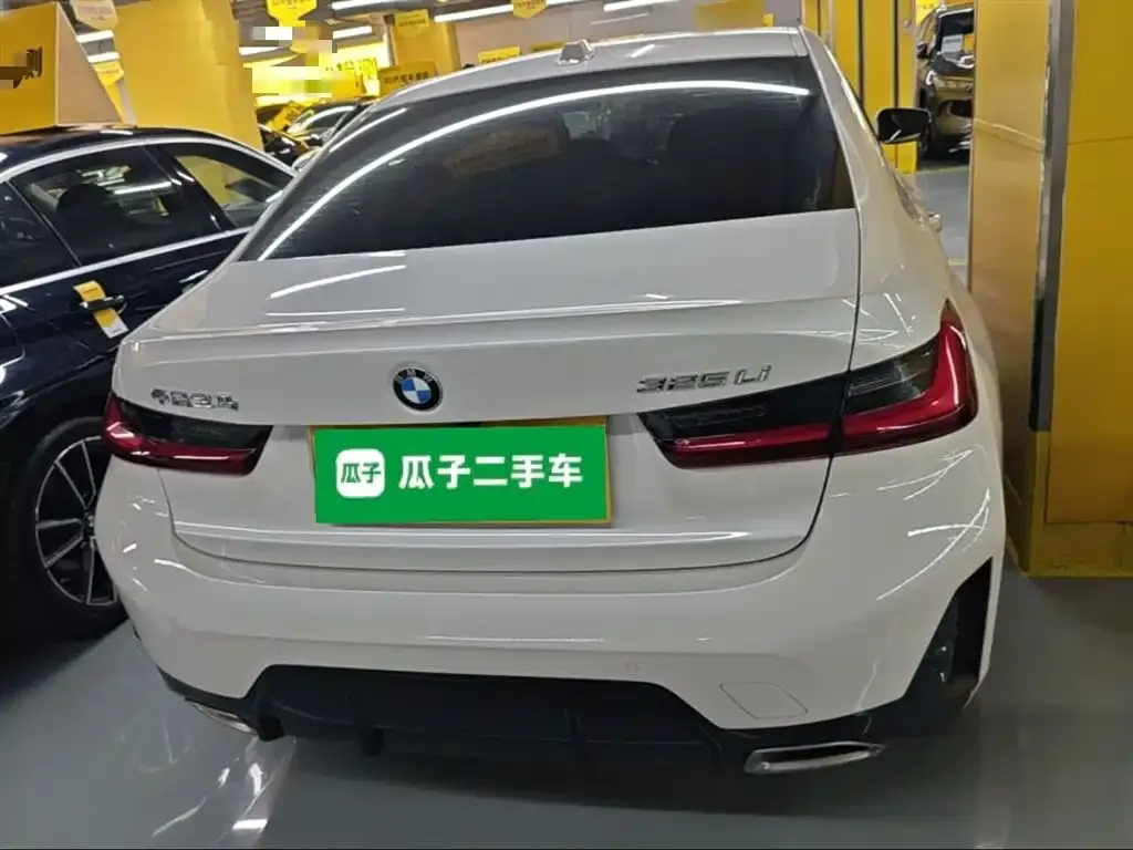 BMW 3 Series 2023 из CN, фото 6