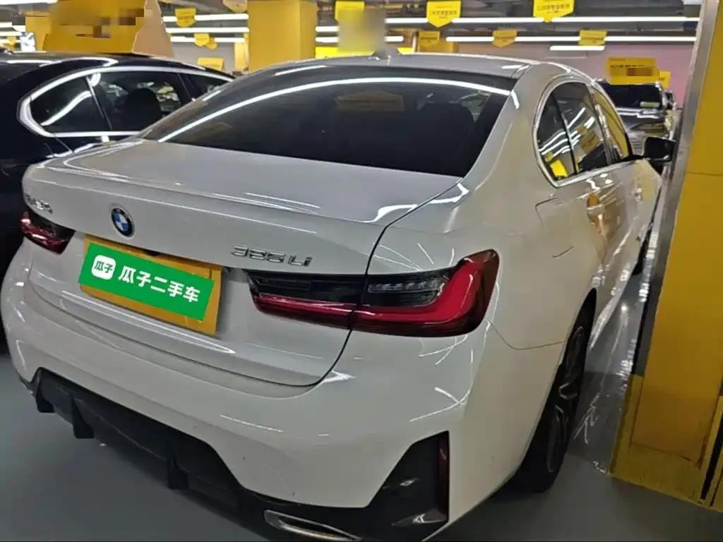 BMW 3 Series 2023 из CN, фото 10