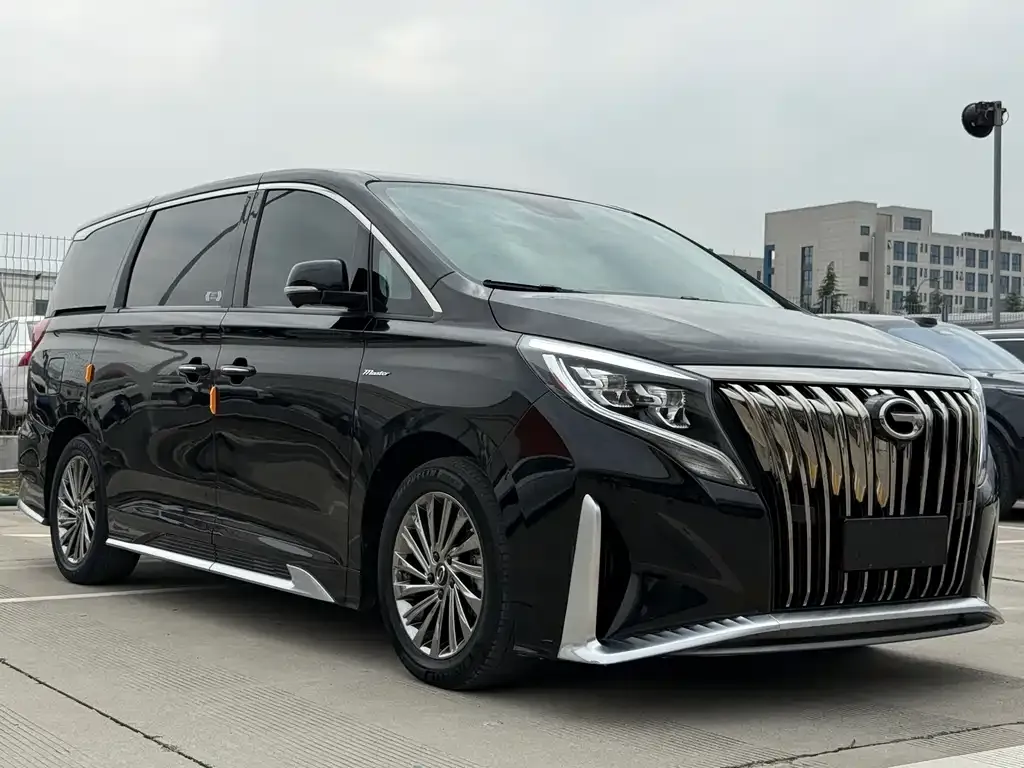 GAC Motor Trumpchi M8 — фото 9