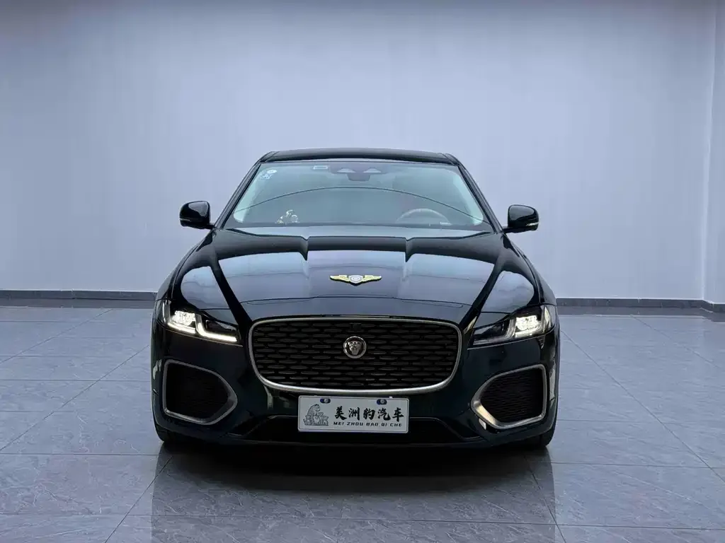 Jaguar XFL — фото 6