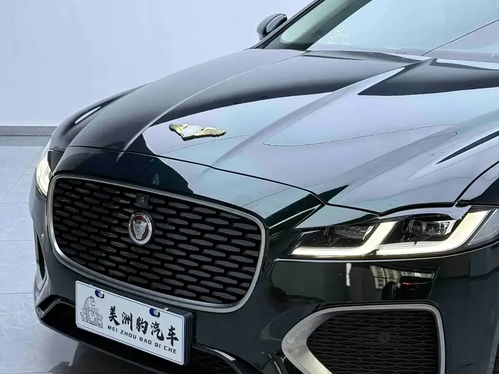 Jaguar XFL — фото 8