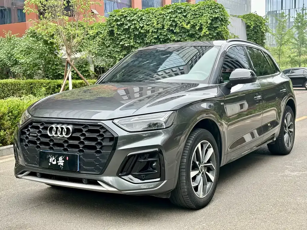 Audi Q5L 2022 из CN, фото 1