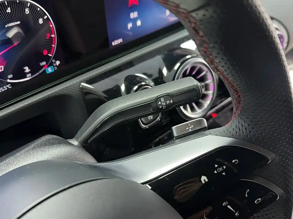 Mercedes-Benz A-Class 2024 из CN, фото 10