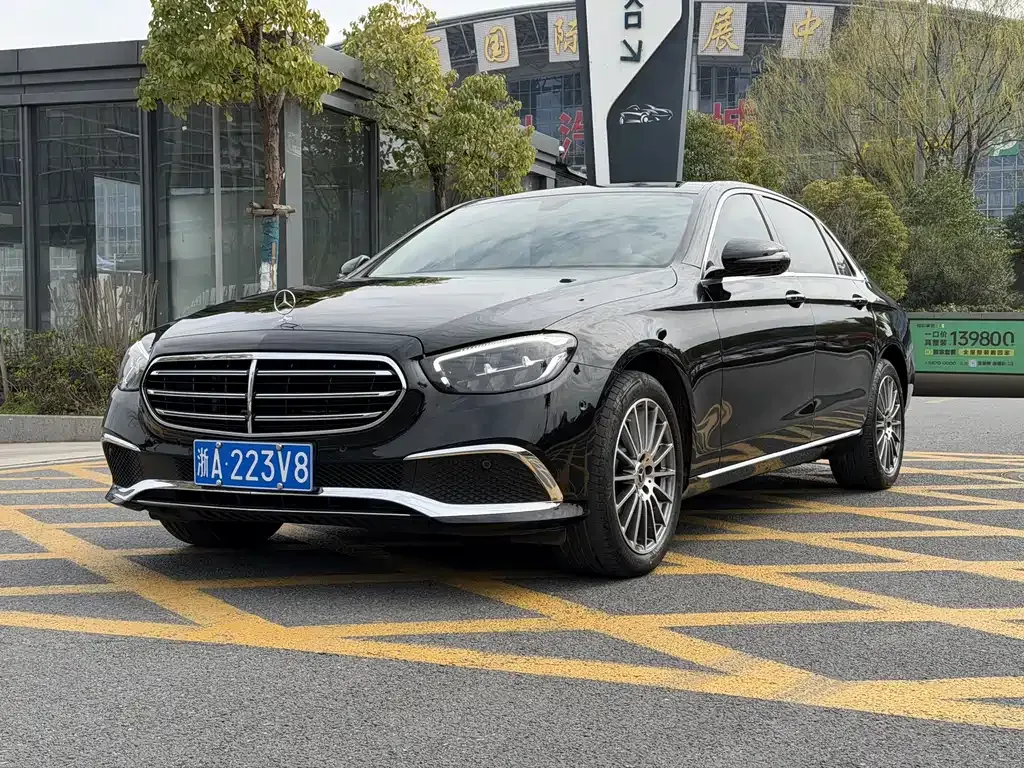 Mercedes-Benz E-Class 2023 из CN, фото 1