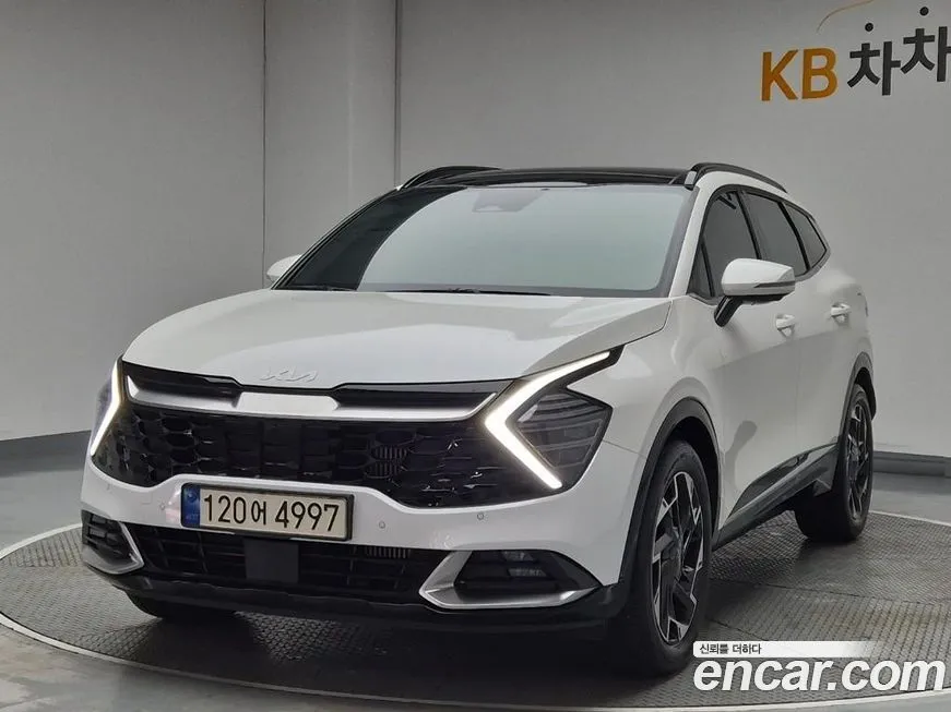 Kia Sportage — фото 1