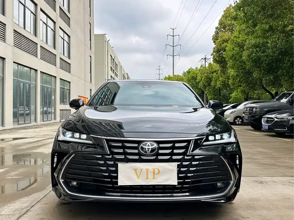 Toyota Avalon 2023 из CN, фото 9