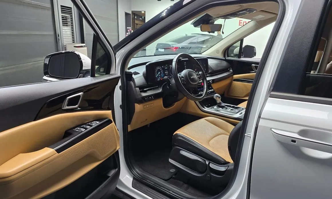 Kia Carnival 2023 из KR, фото 2