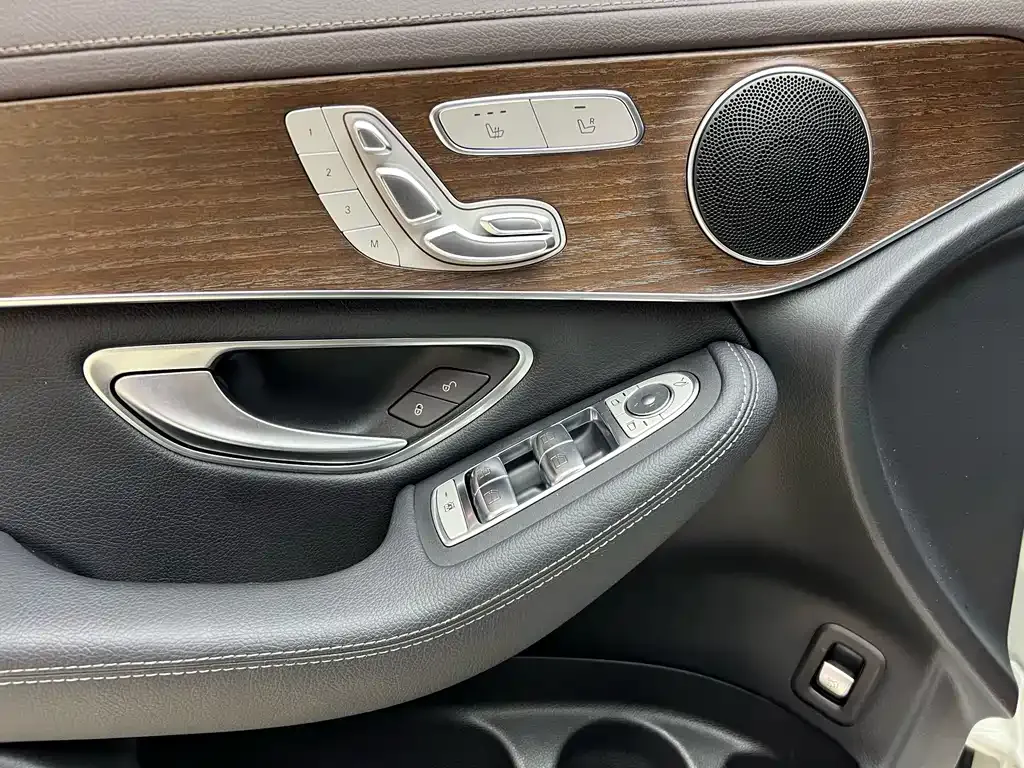 Mercedes-Benz GLC — фото 10