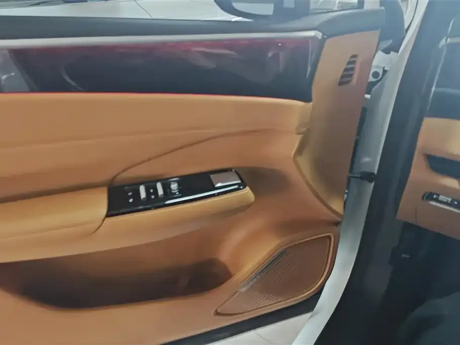 Geely Galaxy L7 — фото 2