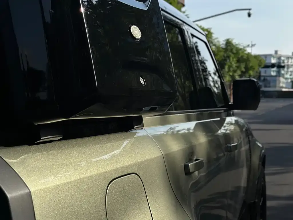 Land Rover Defender — фото 3