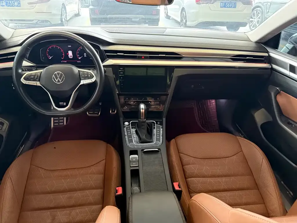 Volkswagen CC — фото 10