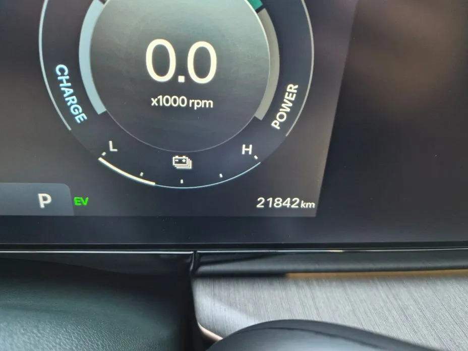 Hyundai Grandeur 2025 из KR, фото 2