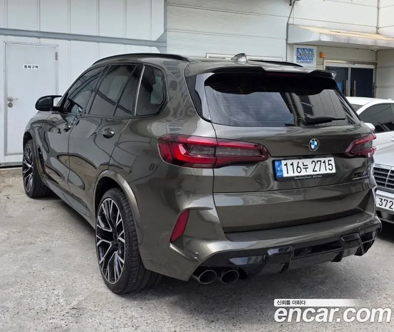 BMW X5M 2022 из KR, фото 2