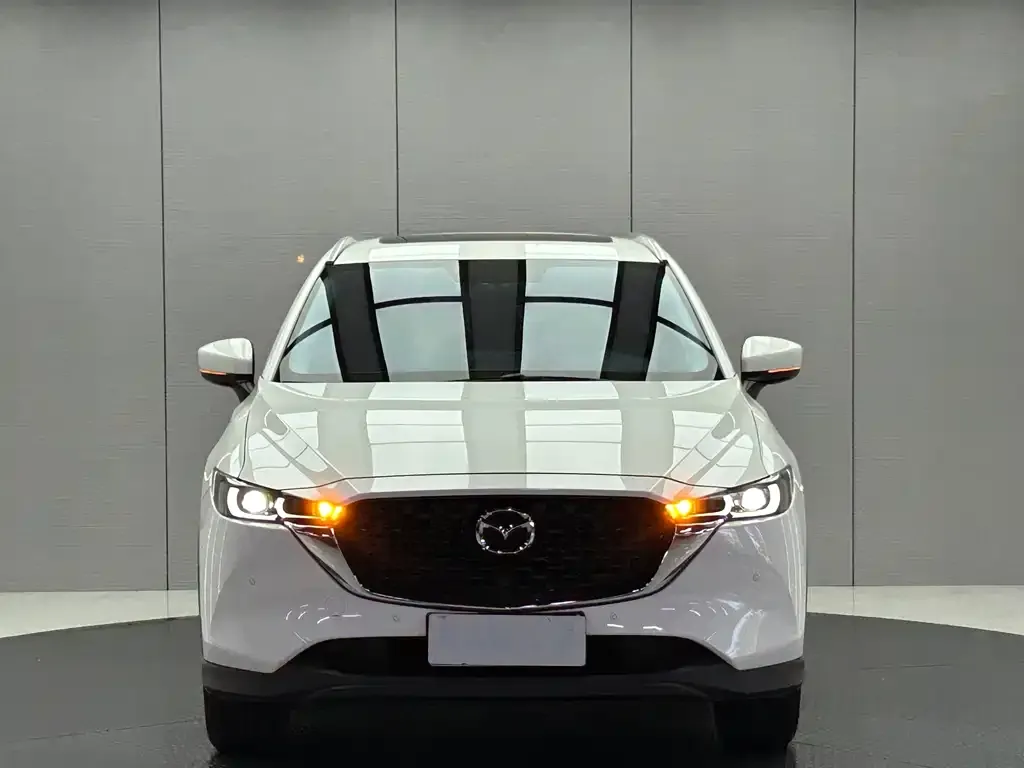 Mazda CX-5 2023 из CN, фото 2