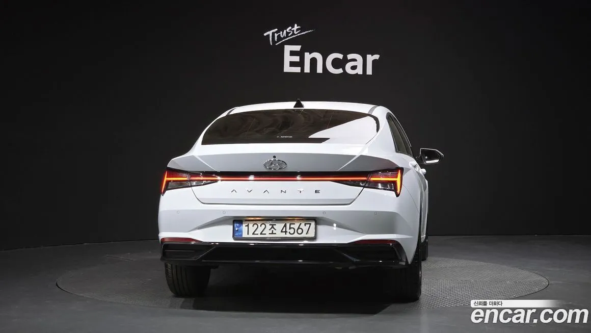 Hyundai AVANTE — фото 4