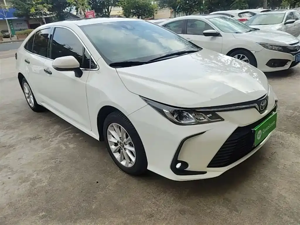 Toyota Corolla 2022 из CN, фото 3