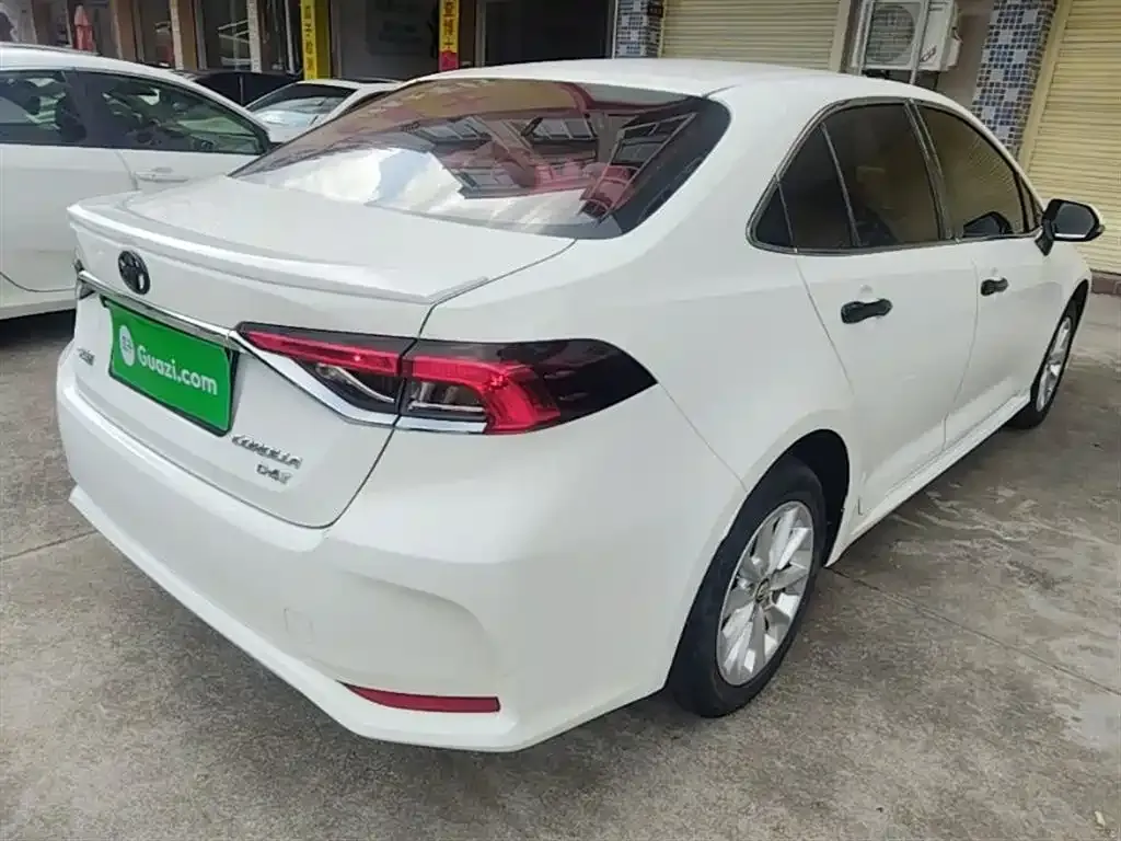 Toyota Corolla 2022 из CN, фото 7