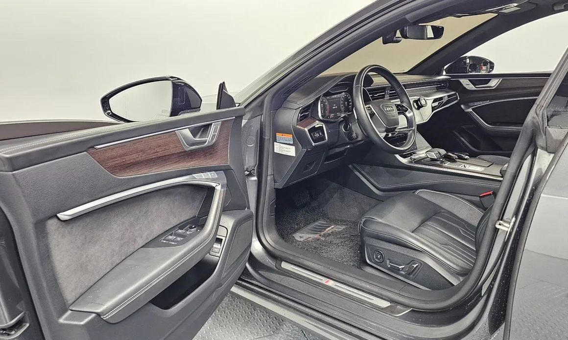 Audi A7 2022 из KR, фото 8
