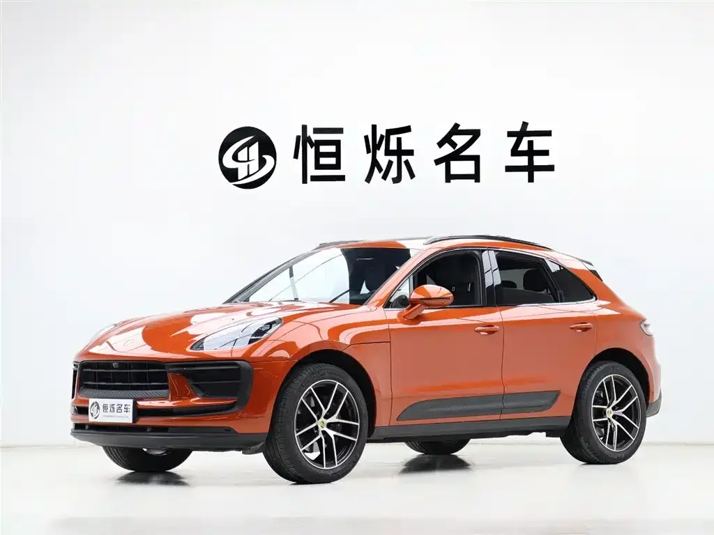 Porsche Macan — фото 1