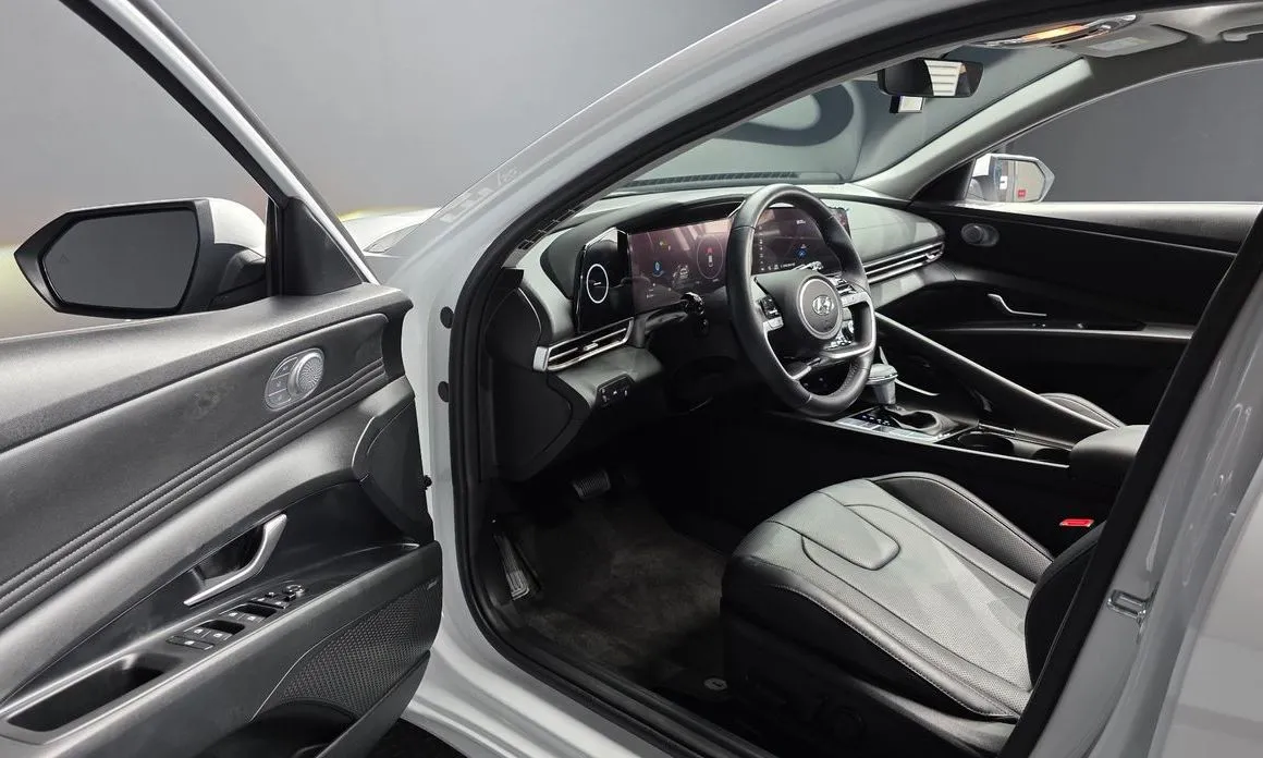 Hyundai AVANTE 2022 из KR, фото 7