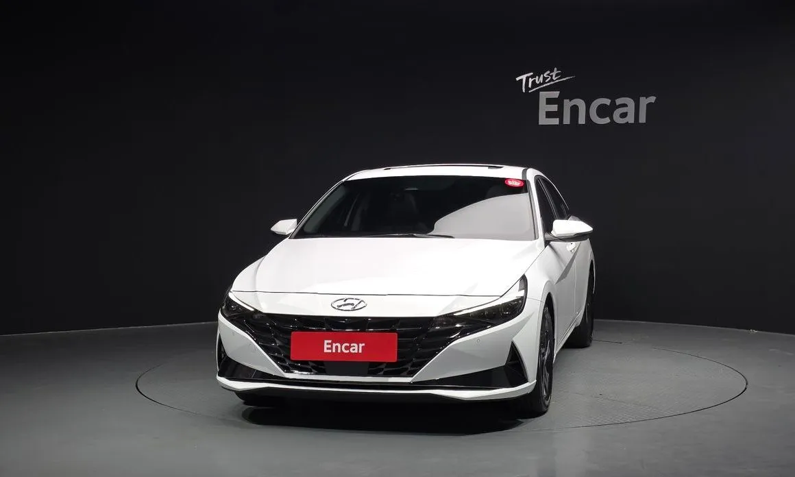 Hyundai AVANTE 2022 из KR, фото 2