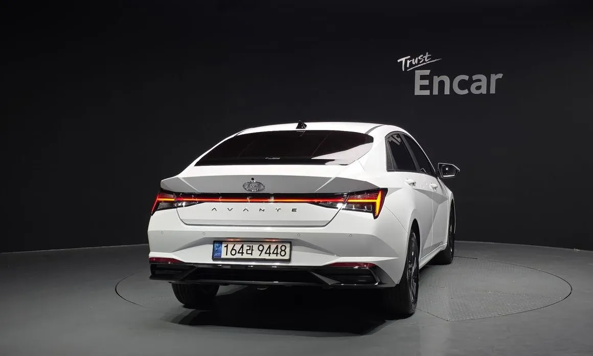 Hyundai AVANTE 2022 из KR, фото 3