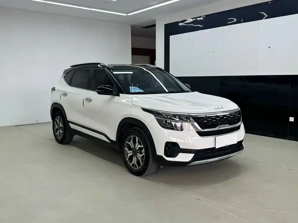 Kia KX3 2022 из CN, фото 7