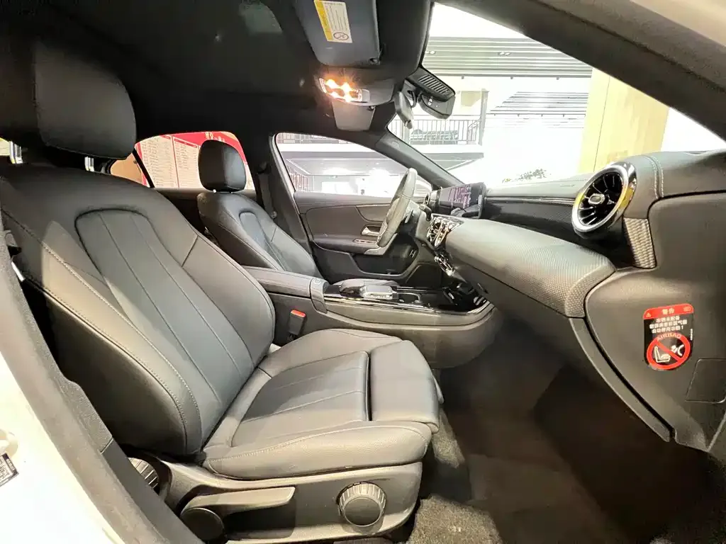 Mercedes-Benz A-Class 2021 из CN, фото 8