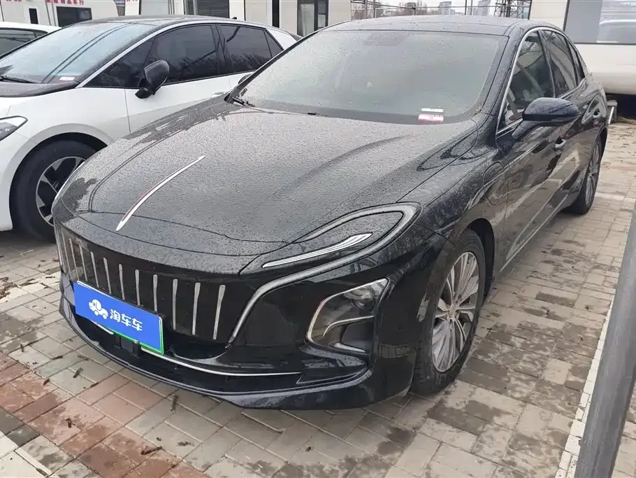 Hongqi E-QM5 2023 из CN, фото 1