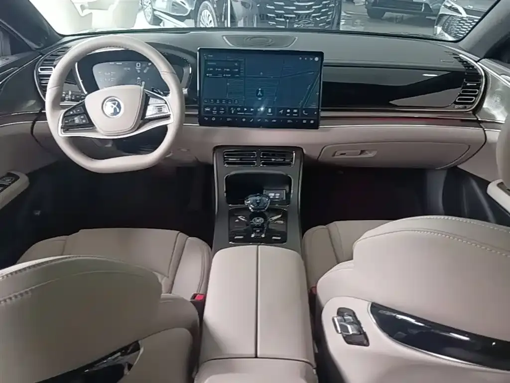 BYD Han 2025 из CN, фото 4