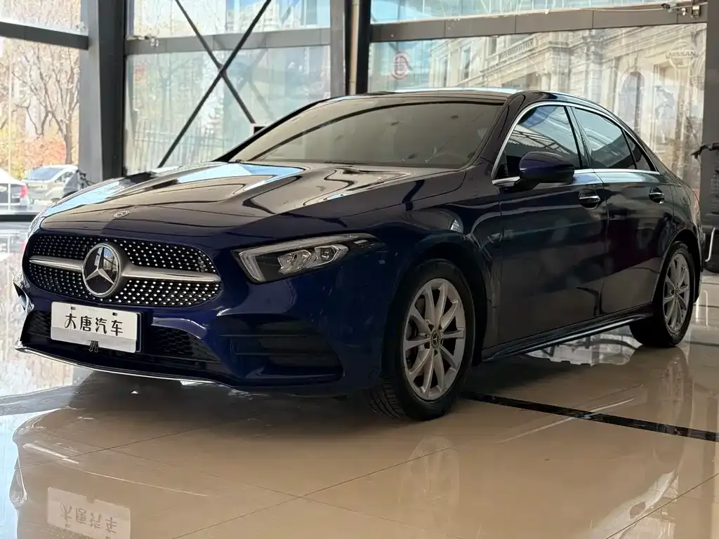 Mercedes-Benz A-Class — фото 1