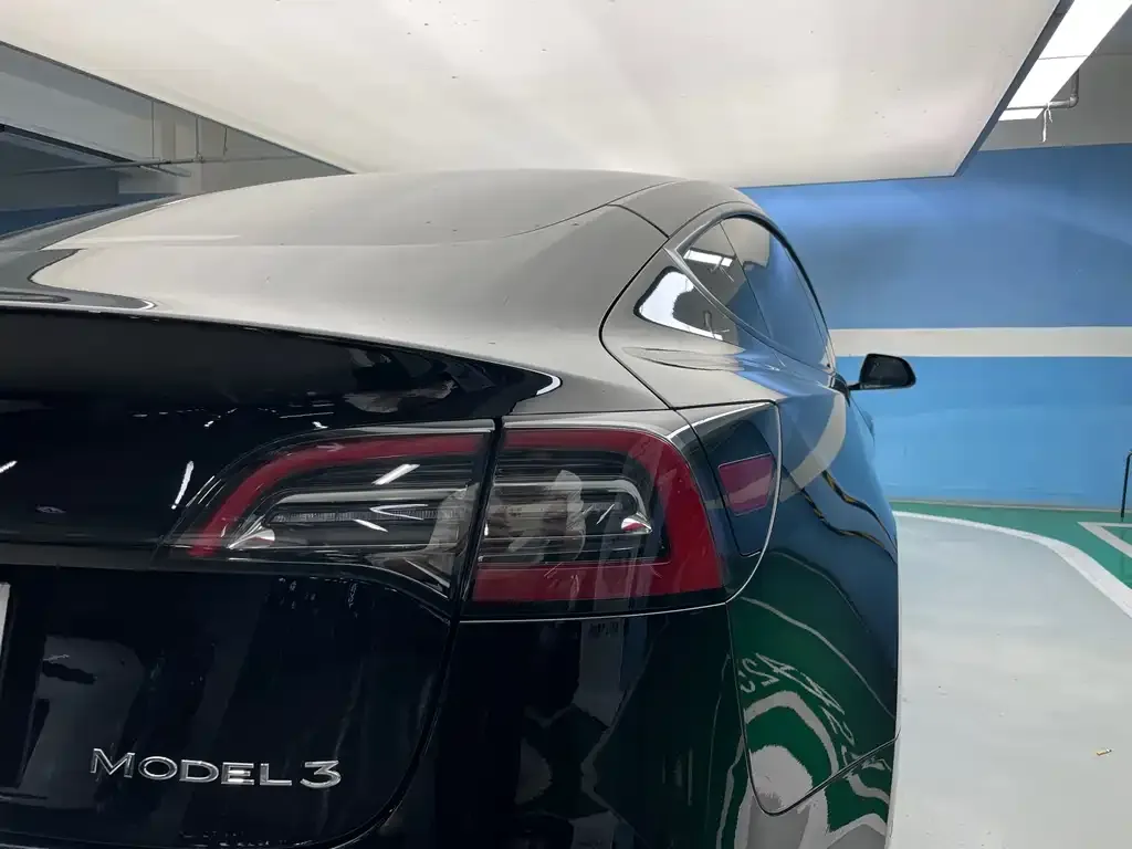 Tesla Model 3 — фото 6
